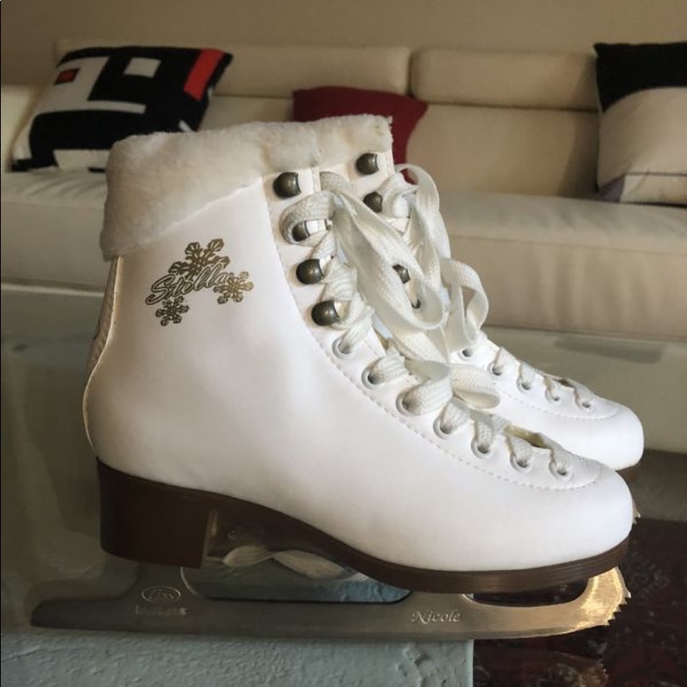 BOTAS STELLA WOMEN FIGURE ICE SKATES US SIZE 4.5